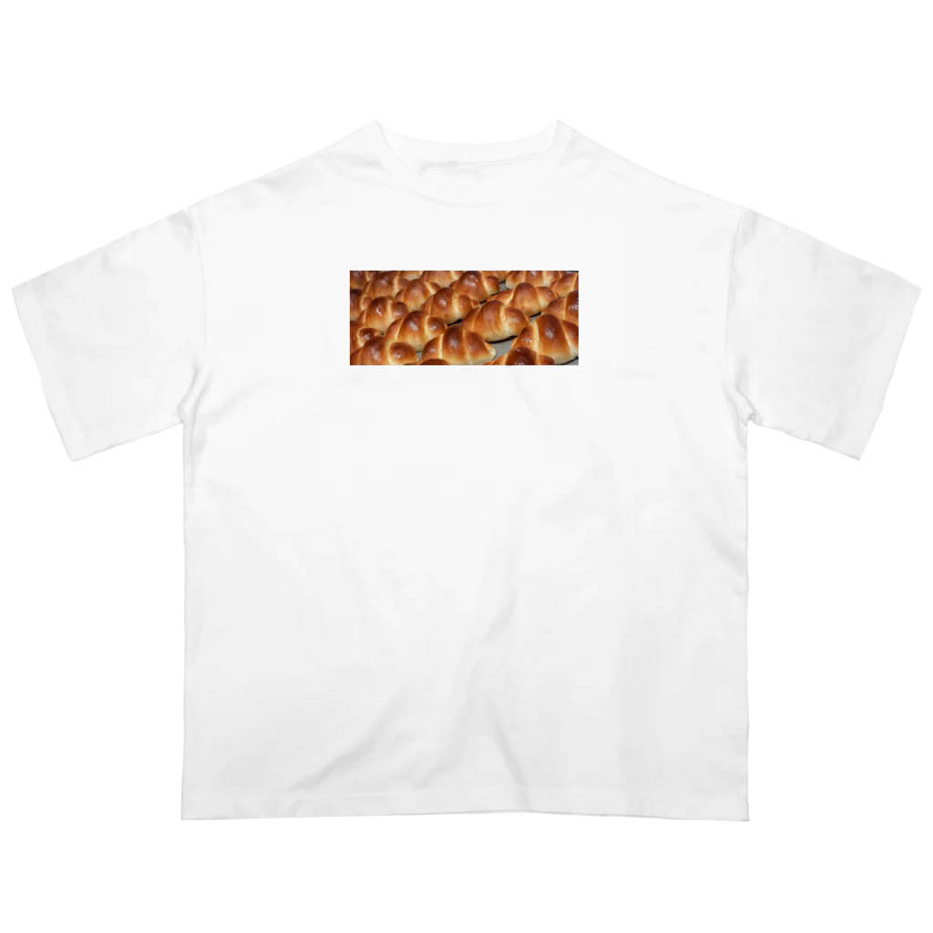 里空のパン/ロールパンの整列 Oversized T-Shirt