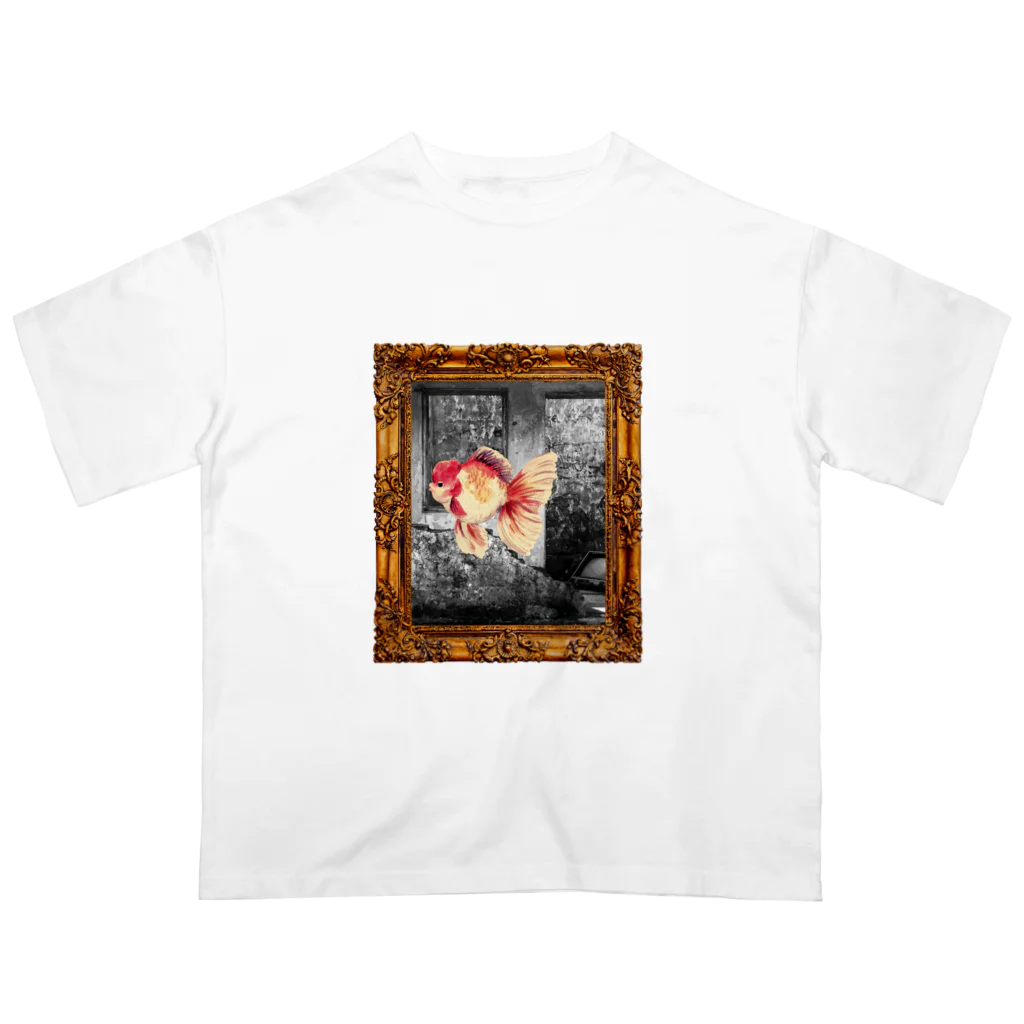 Picture Frameの額縁:金魚 オーバーサイズTシャツ