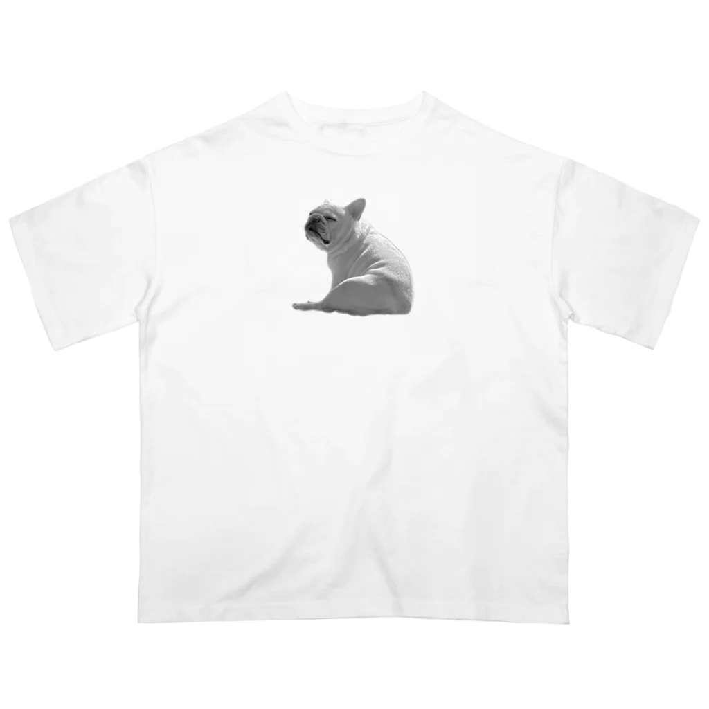 ロキの店の座り犬(切抜き) Oversized T-Shirt