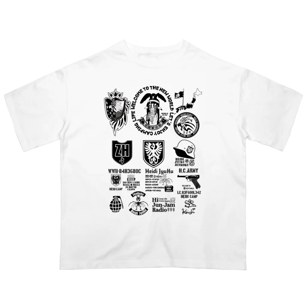 ハイジのキャンプのTATOO Oversized T-Shirt