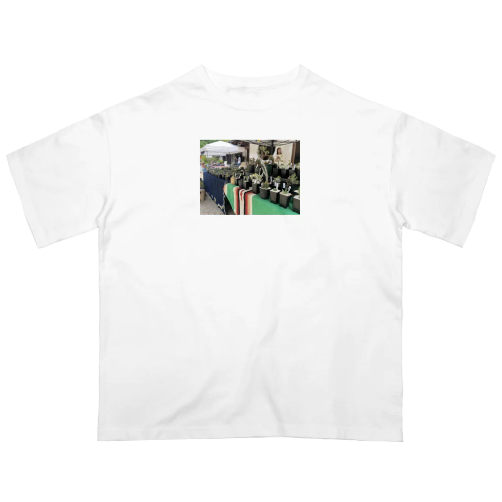 岡山植友の岡山植友 オーバーサイズTシャツ