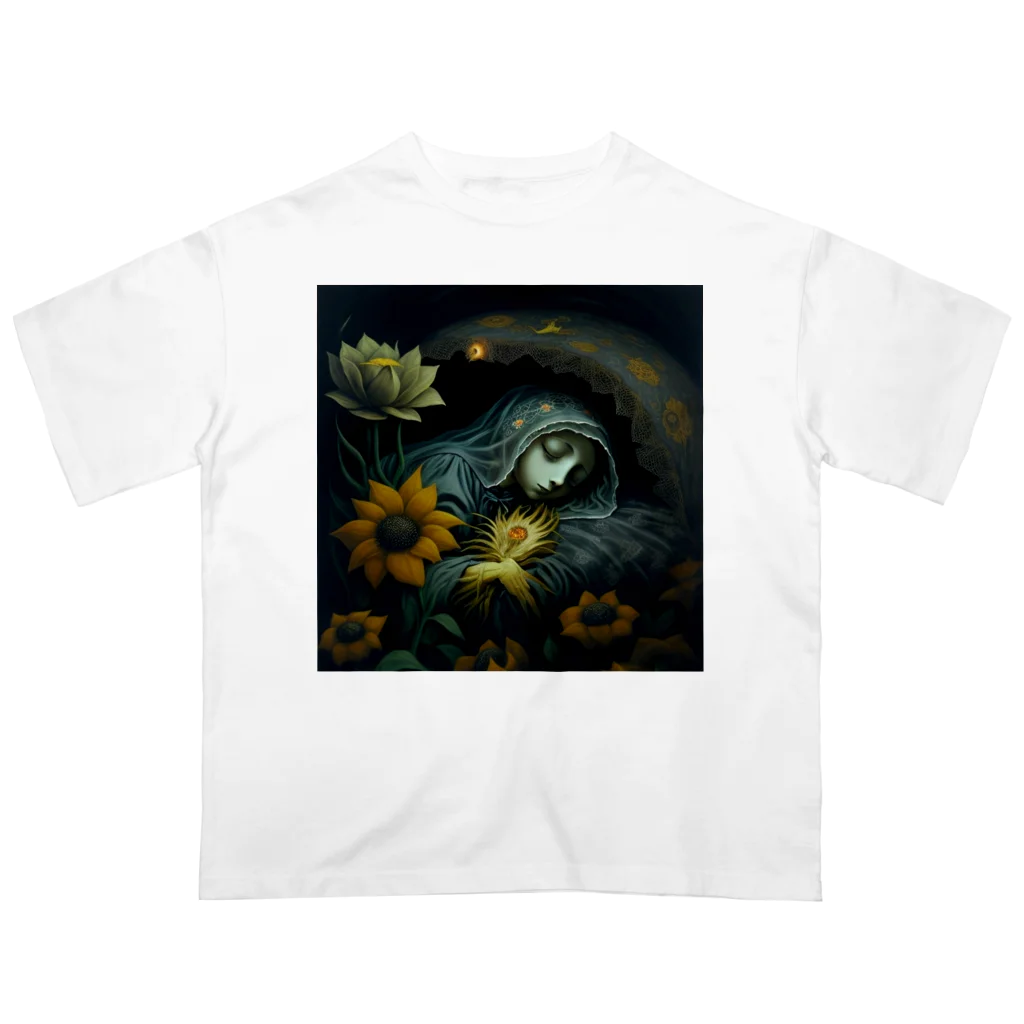 LunaNocturneの花の美しさと少女の儚さが、幻想的な世界を彩る。 Oversized T-Shirt