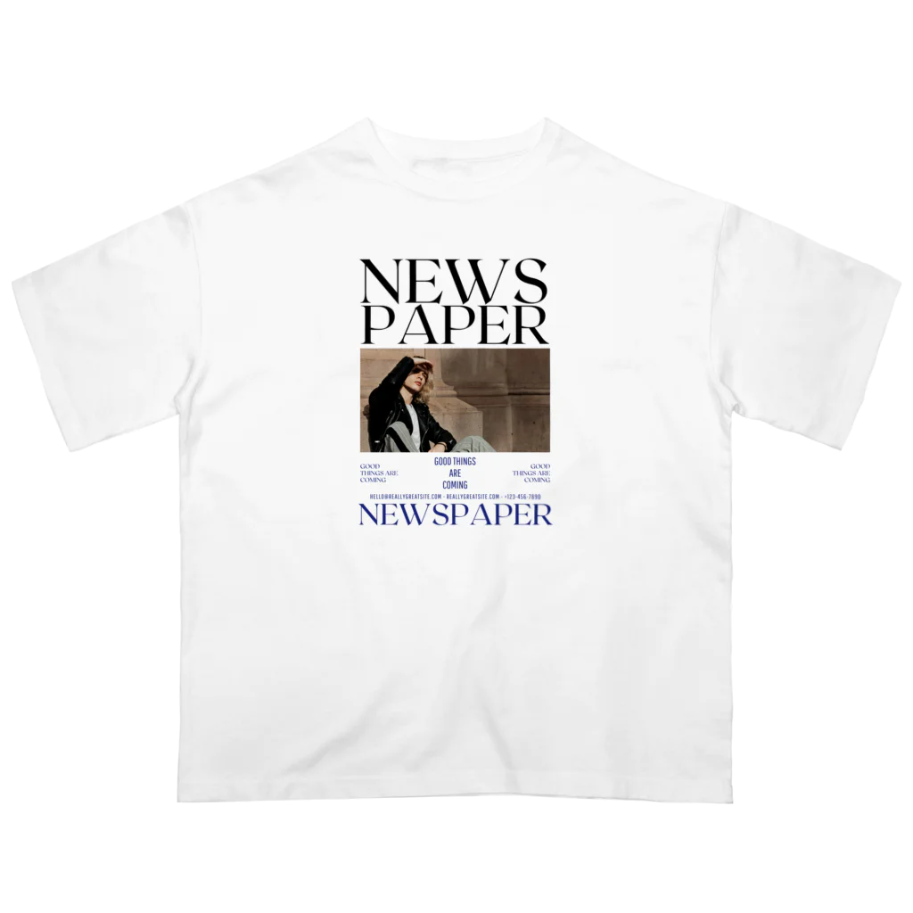 show.のNEWS PAPER Oversized T-Shirt