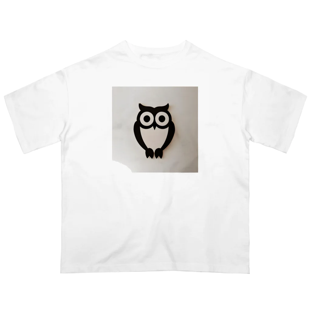 Owlの白黒フクロウちゃんのイラストグッズ オーバーサイズTシャツ