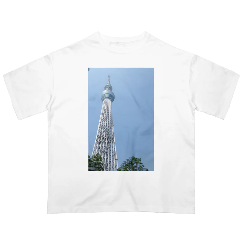 kyurakkoのTOKYO SKYTREE Oversized T-Shirt