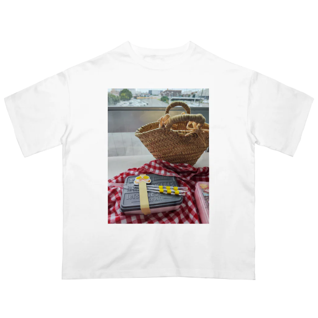 あいざわりさ子の限定商品　休日の朝 Oversized T-Shirt