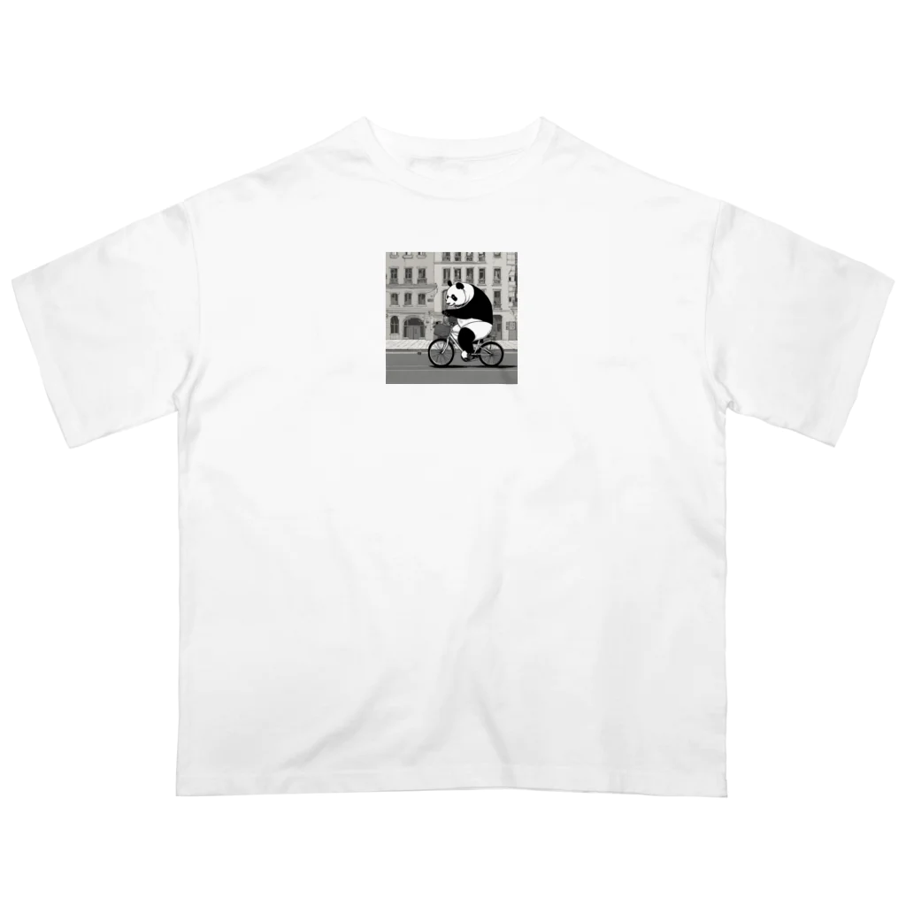 アーミタイのかわいいパンダのイラストグッズ Oversized T-Shirt