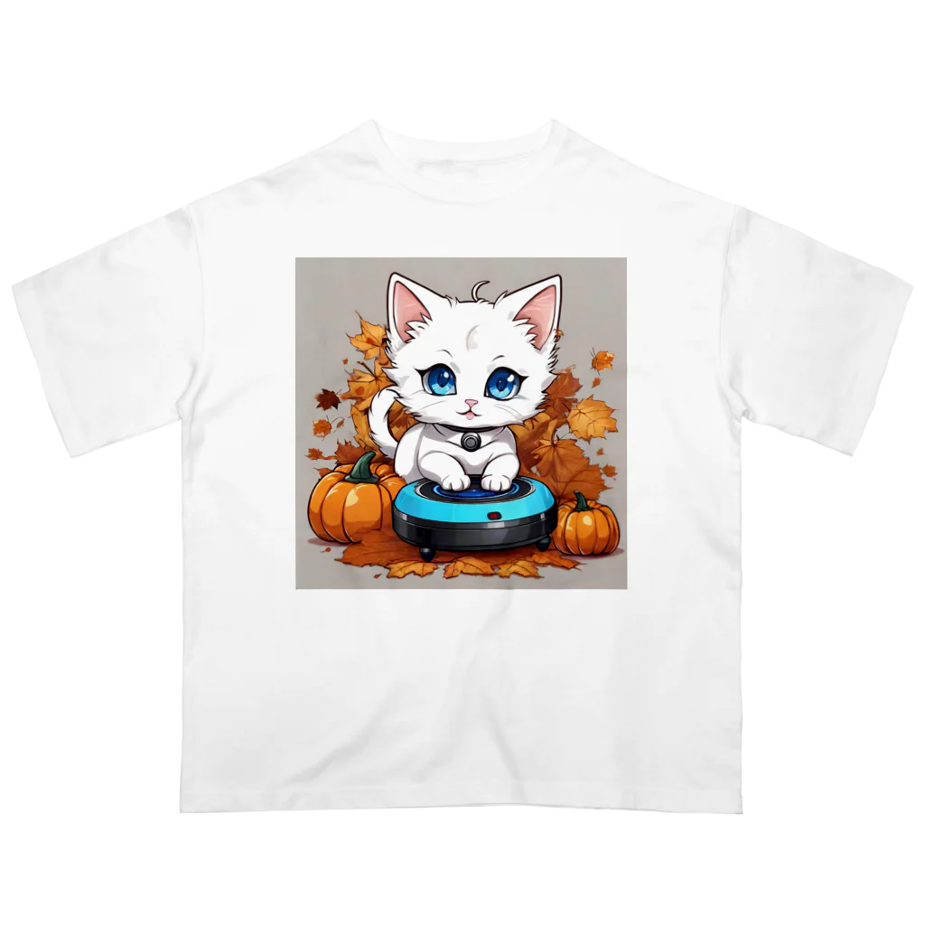 yoiyononakaのハロウィンと白猫10 Oversized T-Shirt