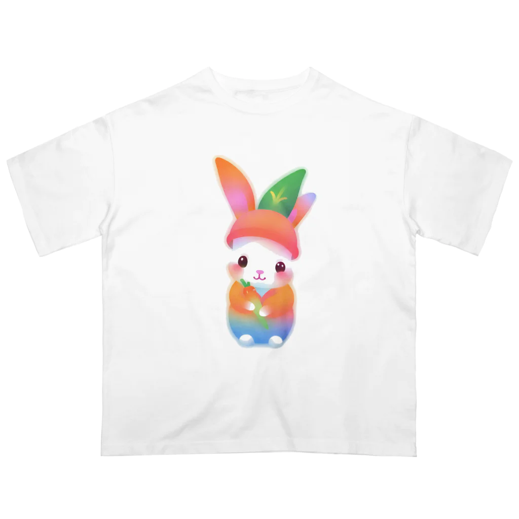 ピピンショップの人参を持った可愛いいうさぎちゃん オーバーサイズTシャツ