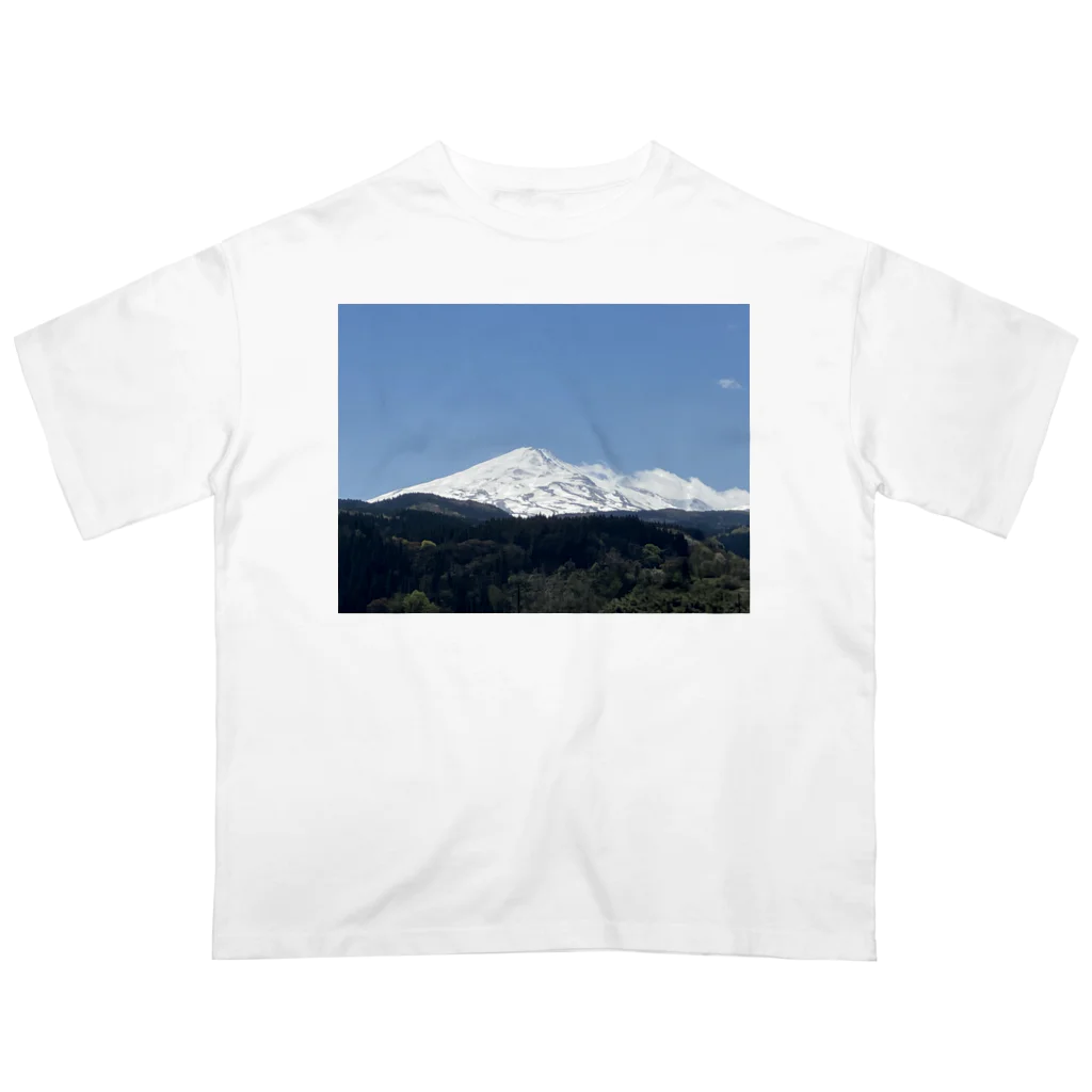 otobokemama06の鳥海山 オーバーサイズTシャツ