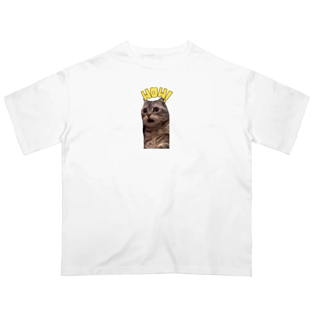 猫ミームグッズの【猫ミーム】驚く猫（文字入り） Oversized T-Shirt