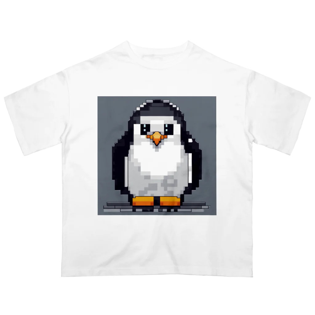 hakusyuuの優しい眼差しペンギン Oversized T-Shirt