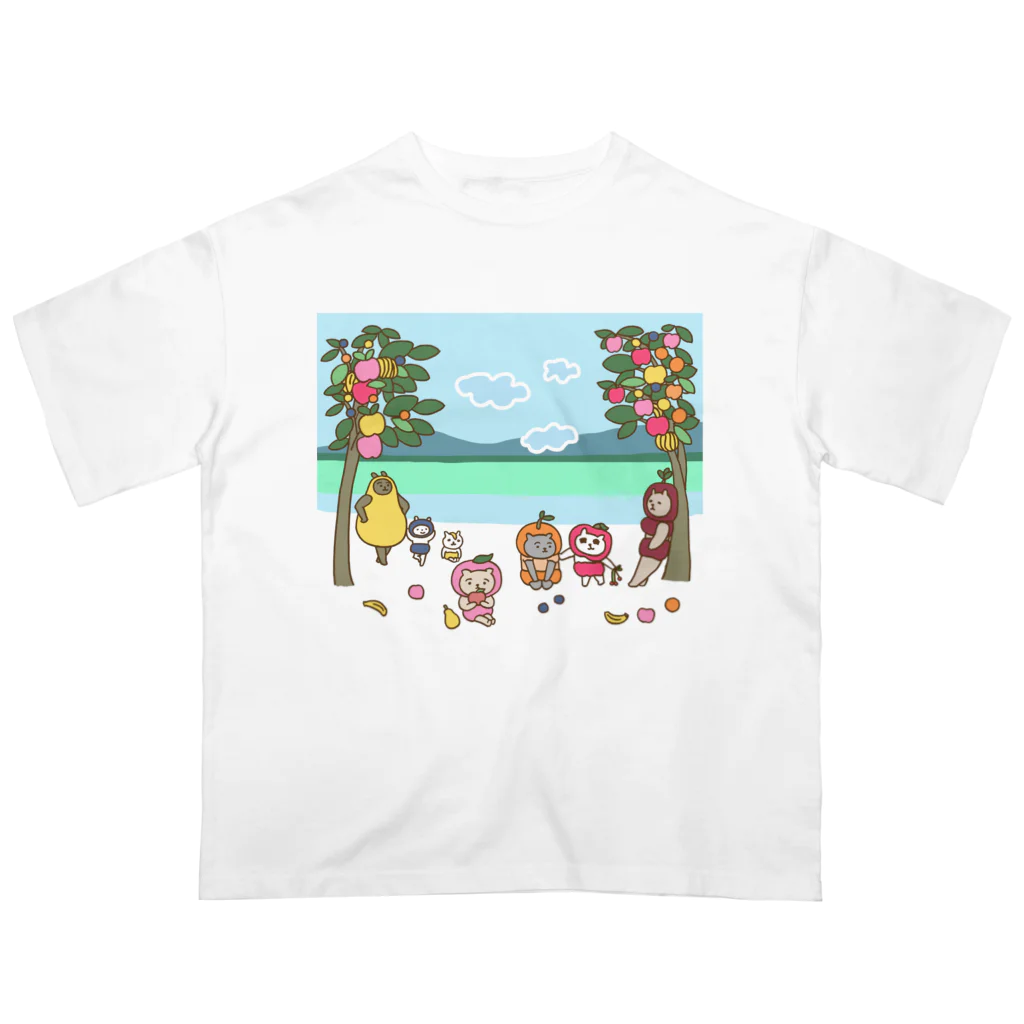 ねずみさんのブティックのフルーツの楽園 Oversized T-Shirt