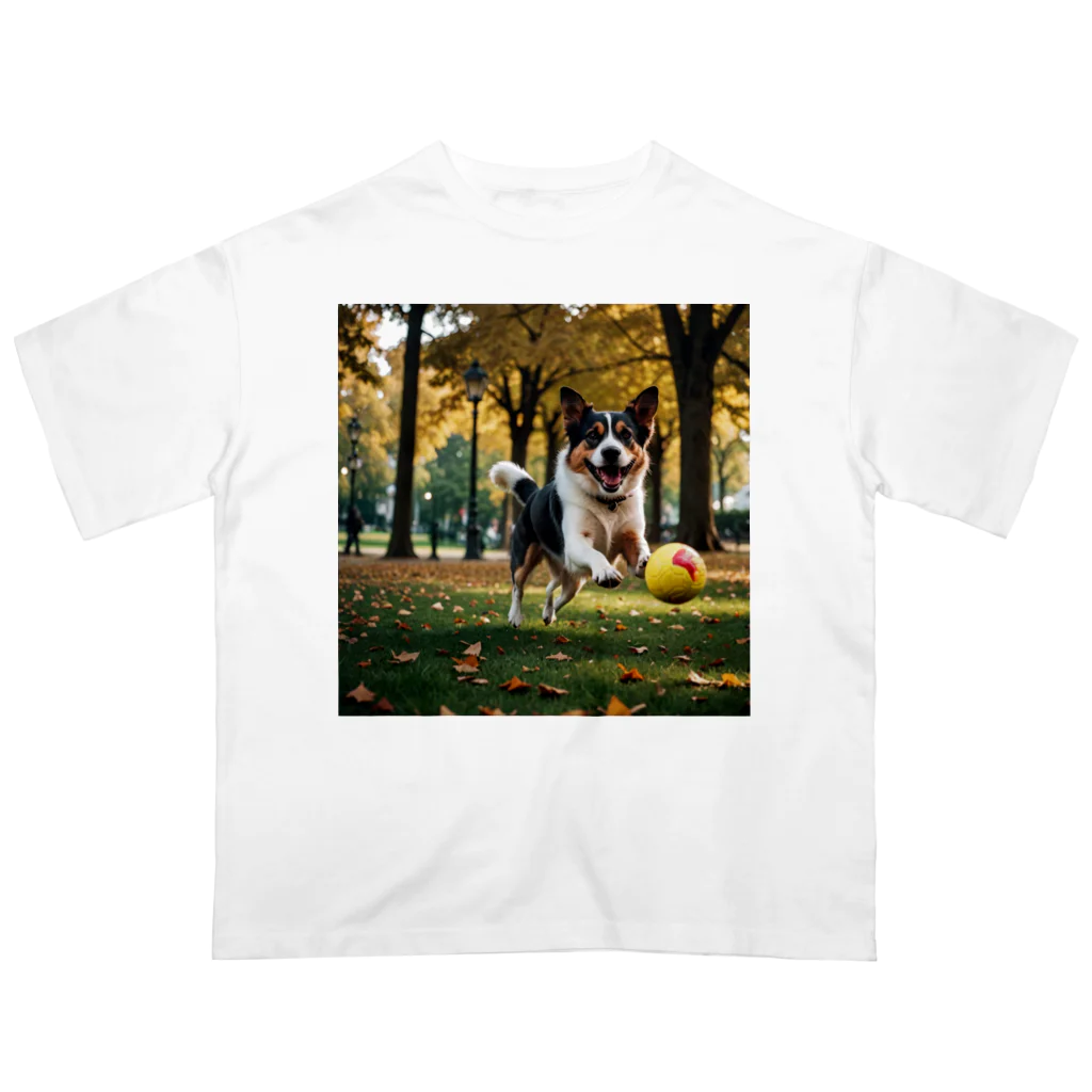 金太郎のボールと戯れる犬 Oversized T-Shirt