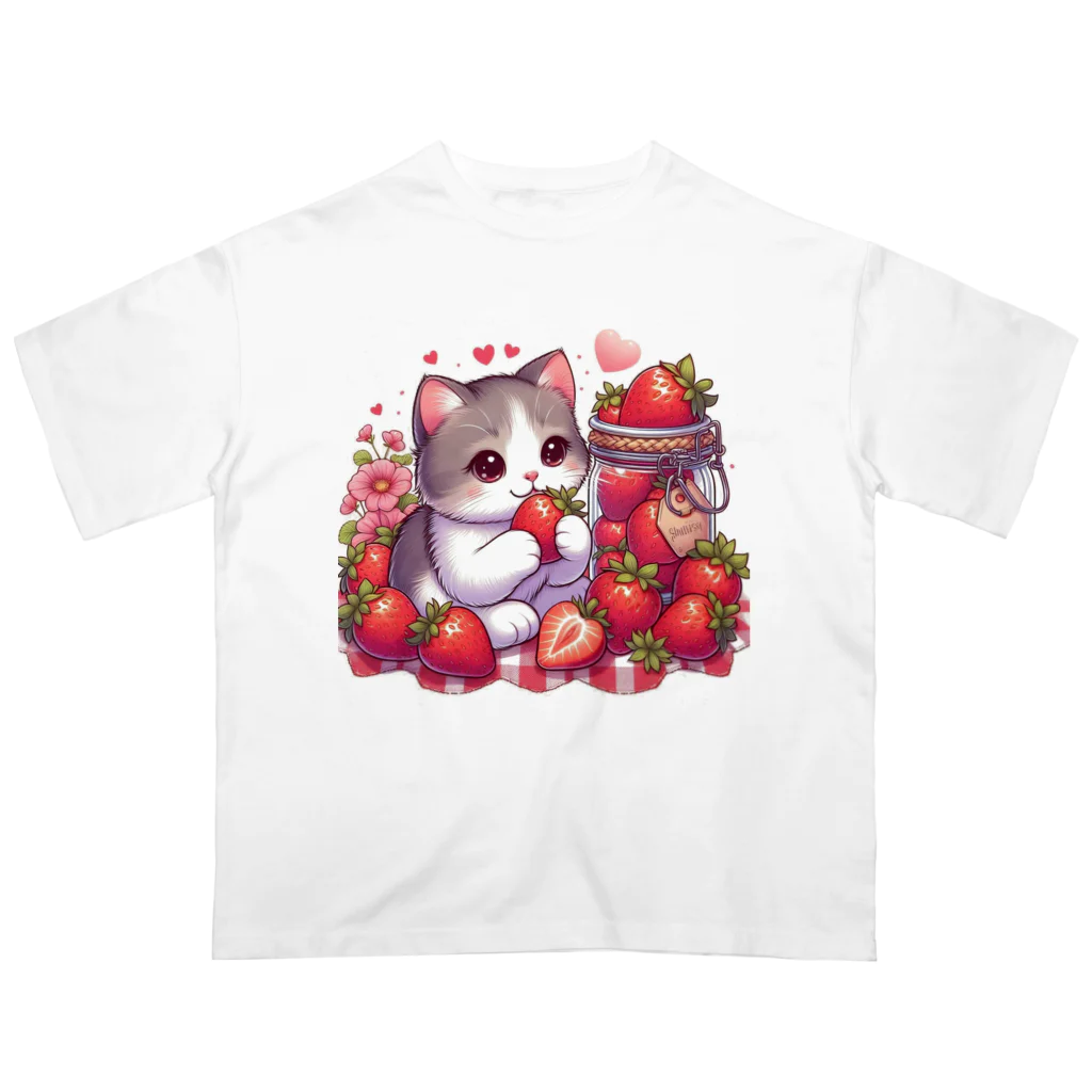 いちごと一緒🍓のいちごと猫シリーズ Oversized T-Shirt