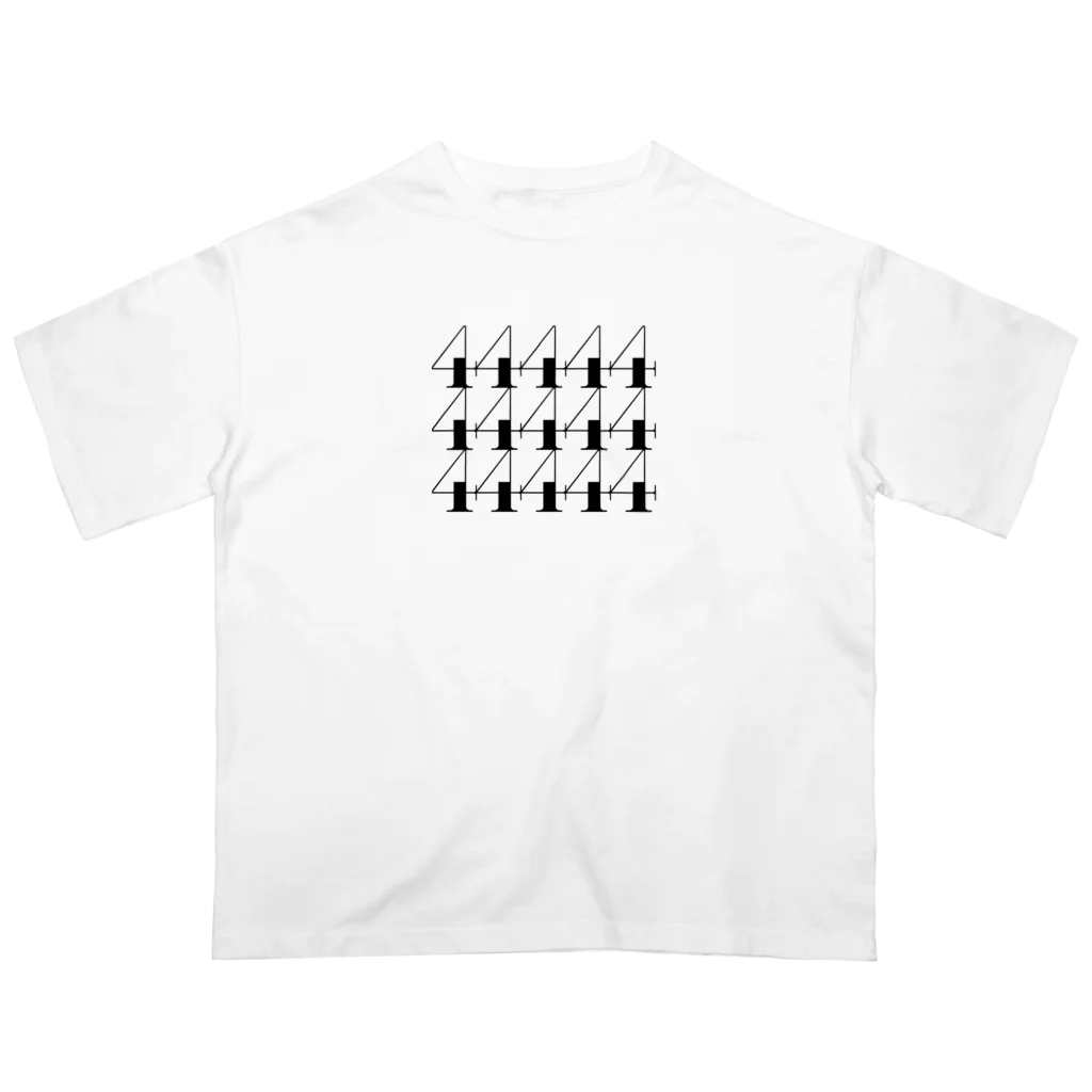 morldのC.A.I.C  |  NUM. 4 オーバーサイズTシャツ