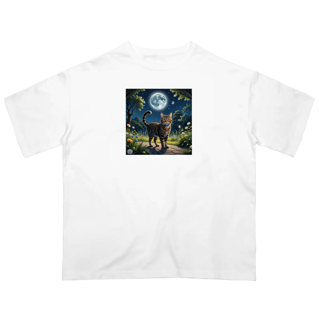 Enchanted Charm EmporiumのMoonbeam Kitty ("ムーンビームキティ") オーバーサイズTシャツ