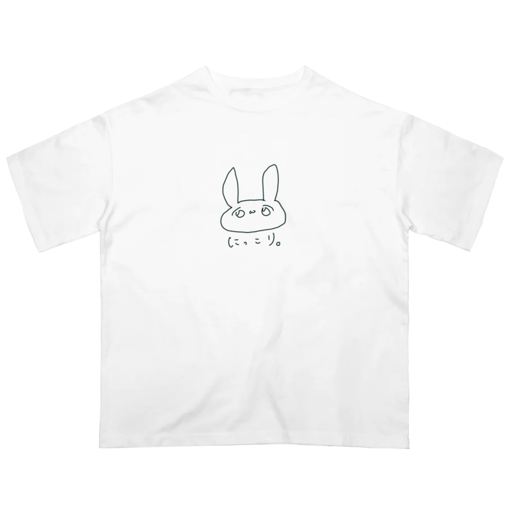 1000×1000のにっこりうさぎ。 オーバーサイズTシャツ