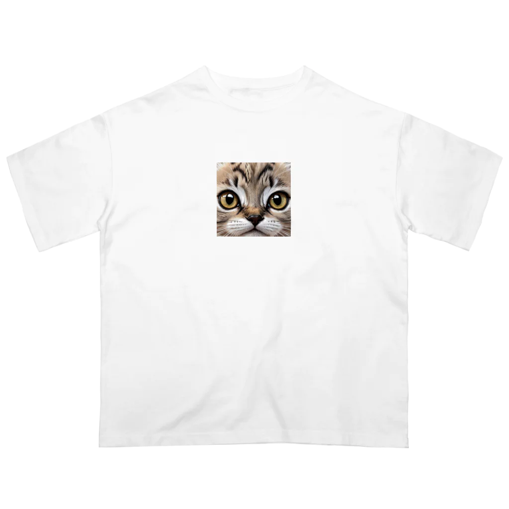 HIROICの近接子猫 Oversized T-Shirt