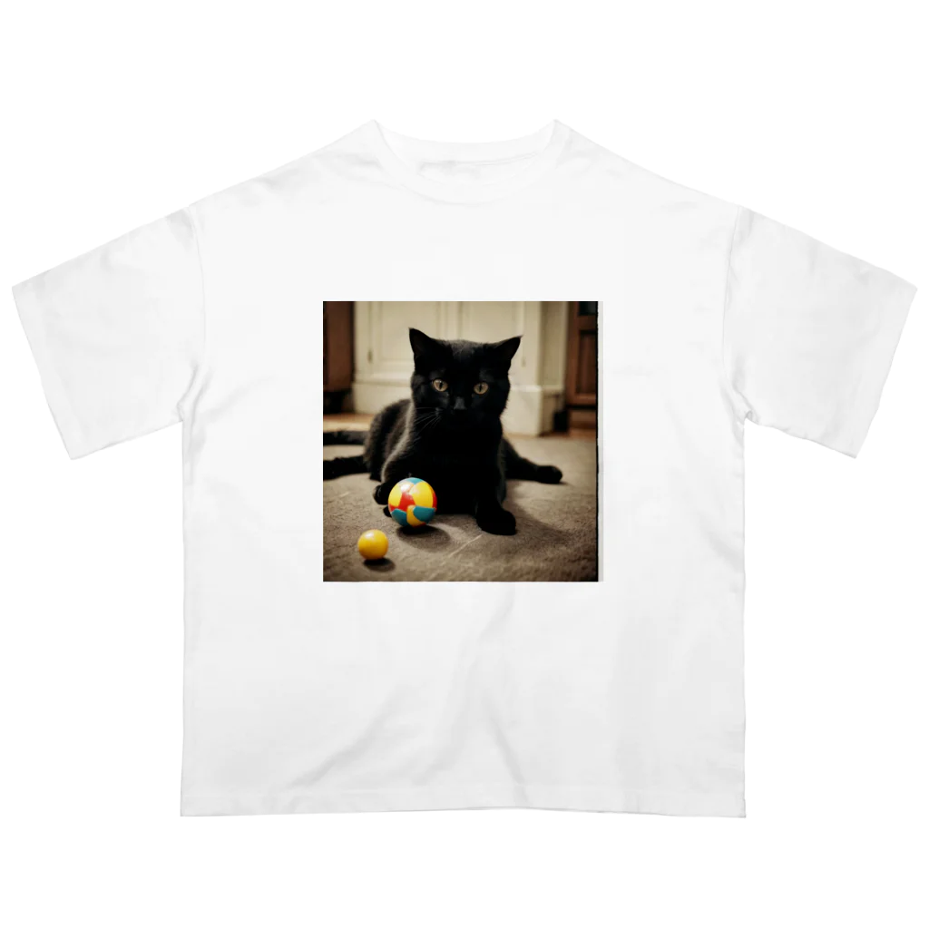 LittleHorseの遊ぶ猫 オーバーサイズTシャツ