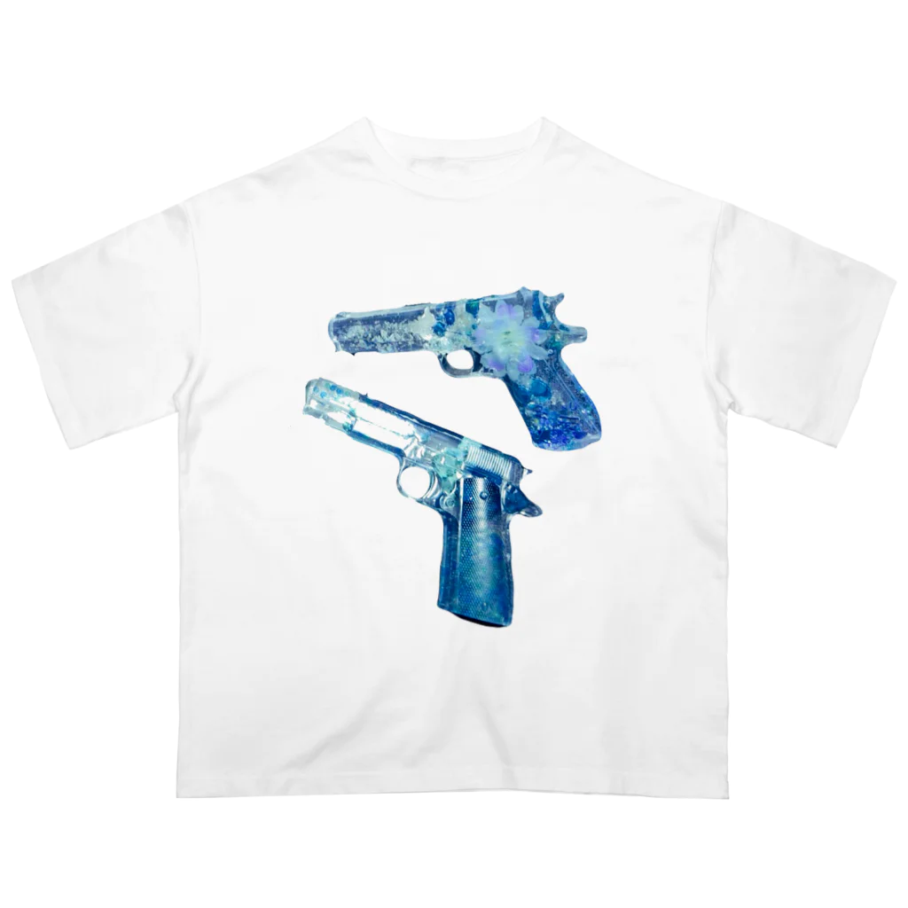 Iii Ponchiの拳銃！ Oversized T-Shirt