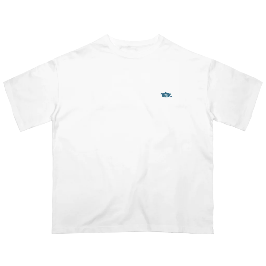 つくも町のお土産屋さんのPOPななべいぬT（青） Oversized T-Shirt