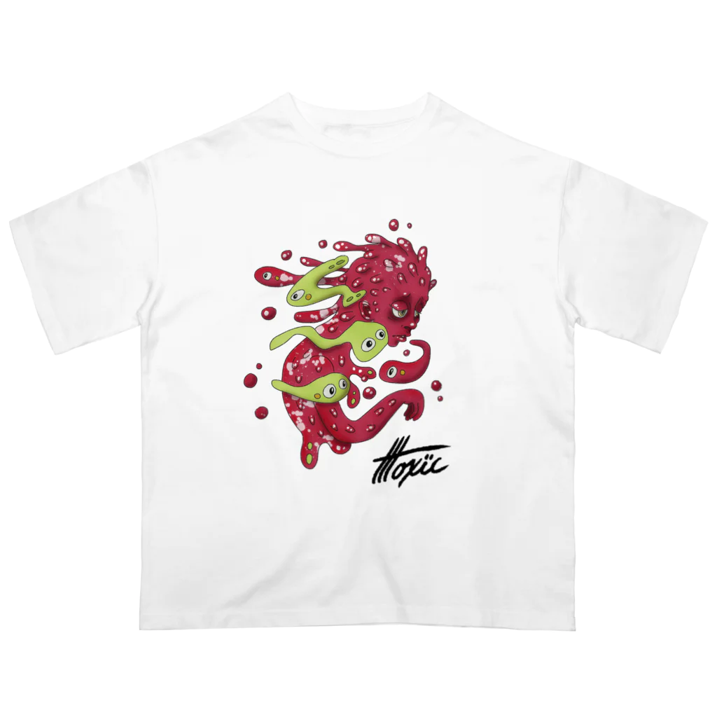 TOXICのaka オーバーサイズTシャツ