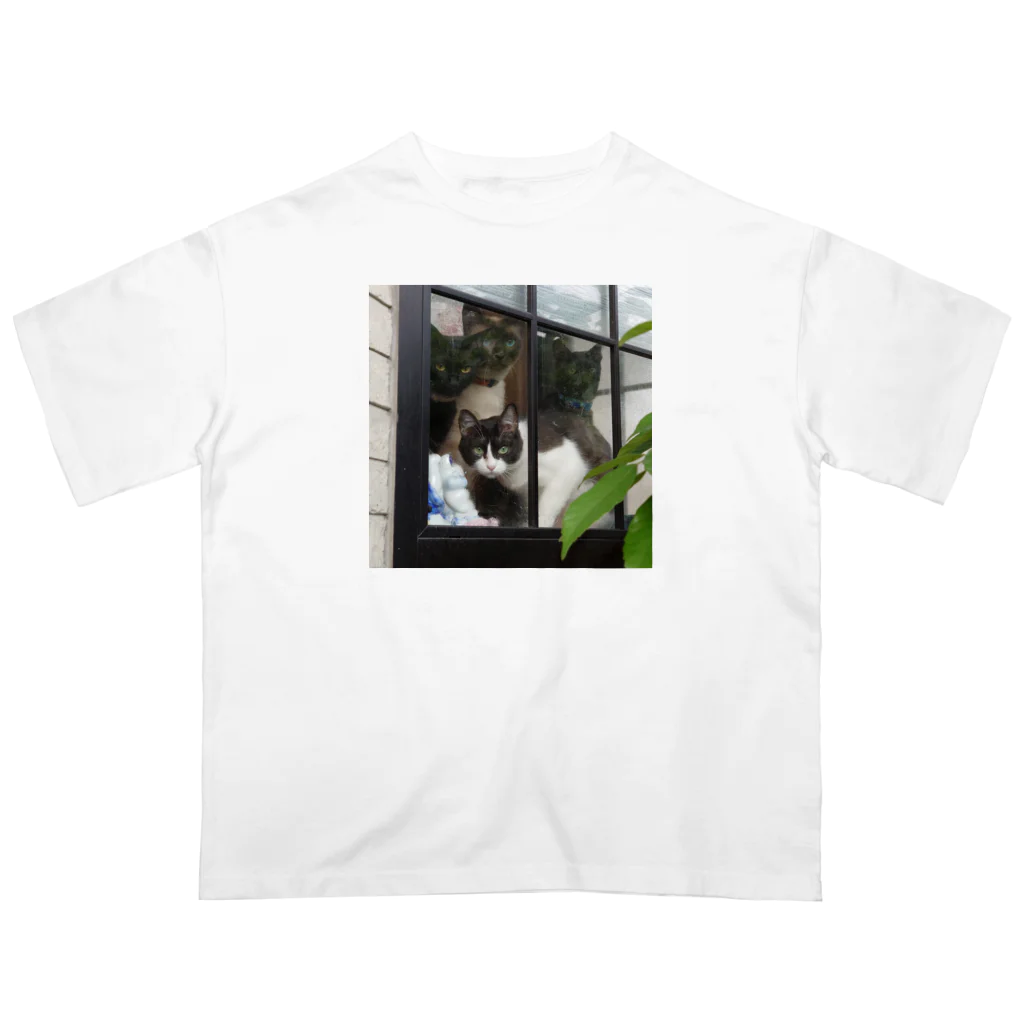 ショップ猫家族の猫家族 Oversized T-Shirt