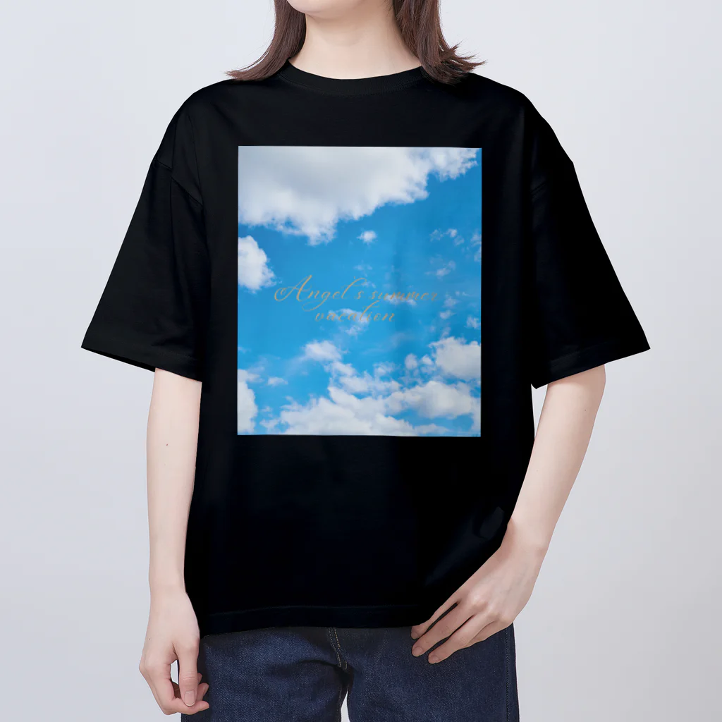 ゆにねこ惑星のପ天使の夏休みଓ青空旅行(枠なし) Oversized T-Shirt