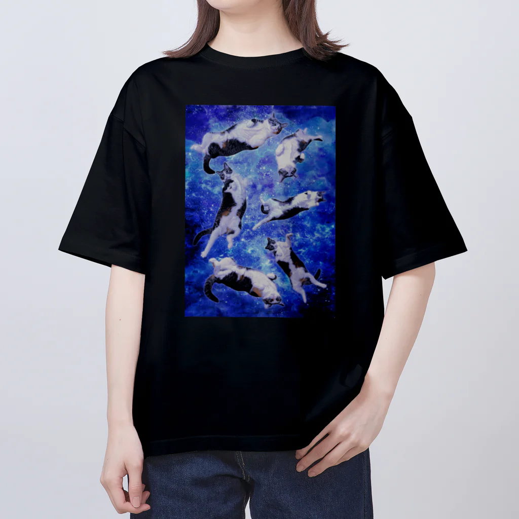 キレそうな猫ちゃん店のねこと宇宙 Oversized T-Shirt