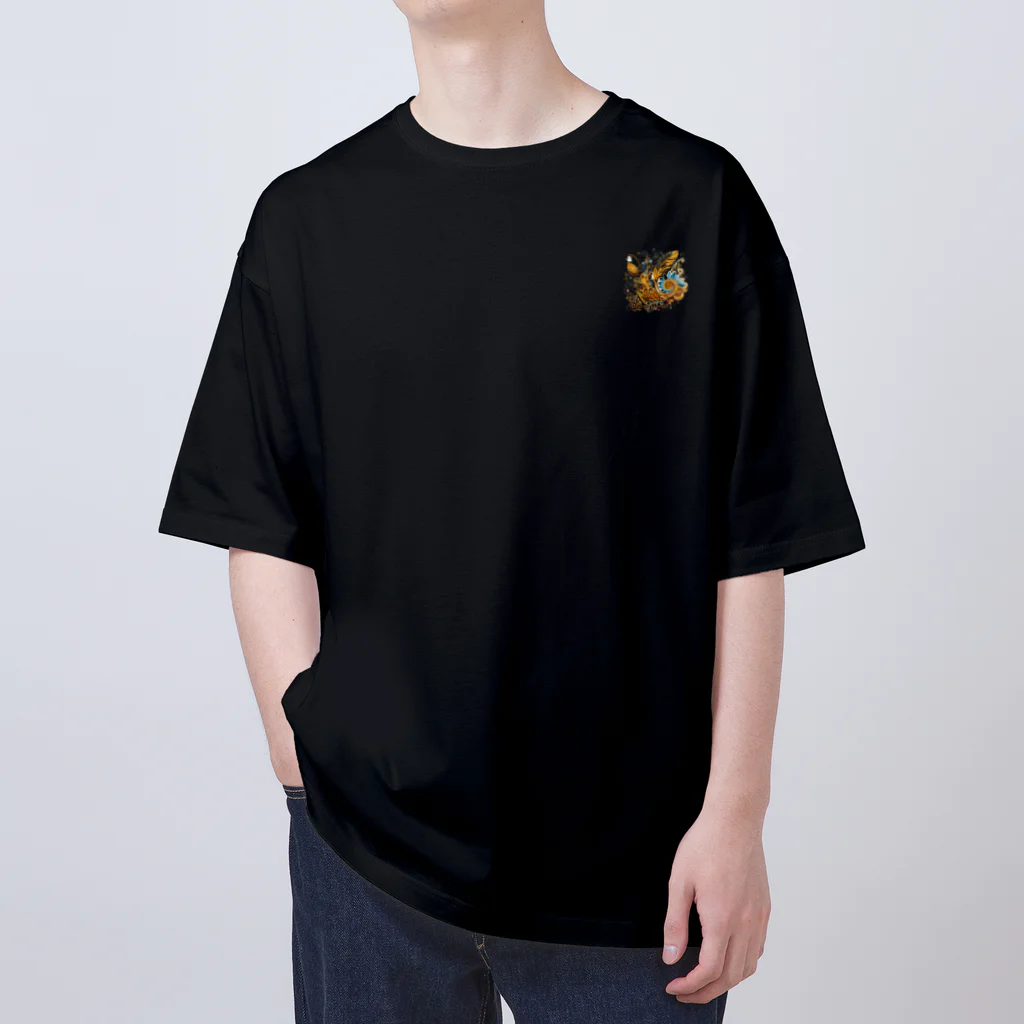 Connect Happiness DesignのGolden  Leaves Oversized T-Shirt