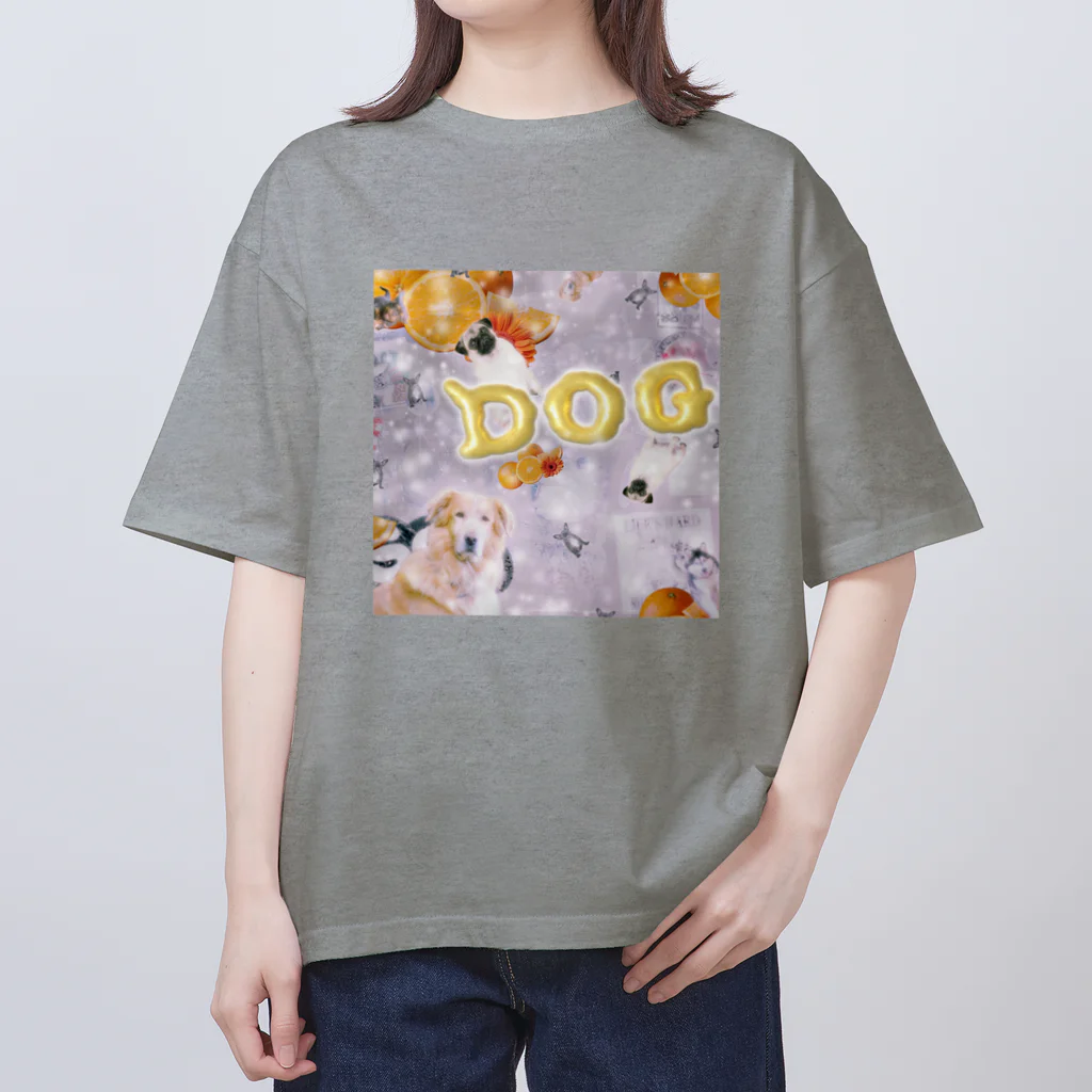 *coode_のBuutoreiyaadocoode_81-1 #inuippai #harajukunorakugaki #orenji #nettonohyouryubutsu Oversized T-Shirt