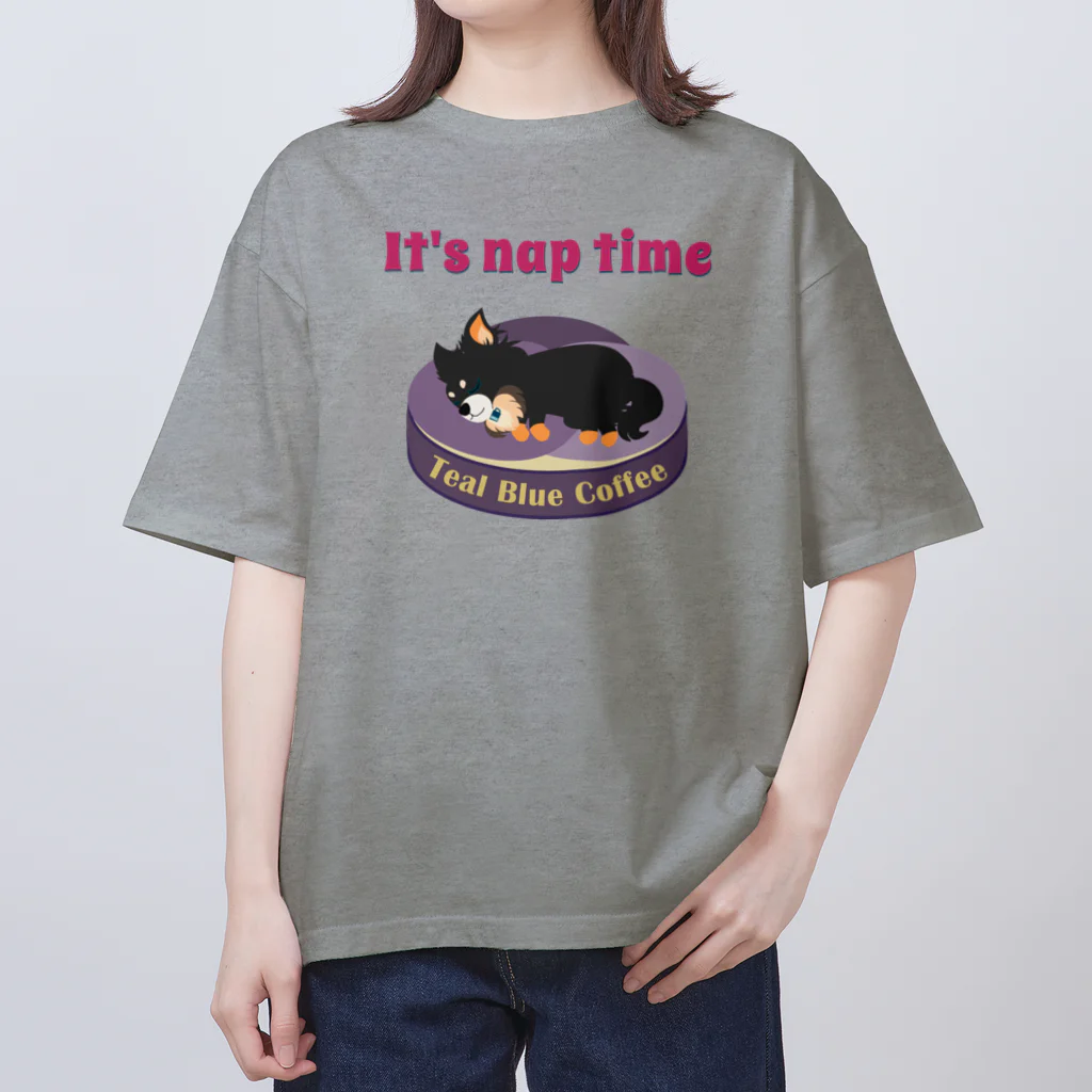 Teal Blue Coffeeのお昼寝の時間　-puppy teal- lavender Ver. オーバーサイズTシャツ