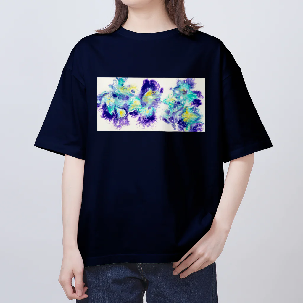 天宮エリカのblue pansy オーバーサイズTシャツ