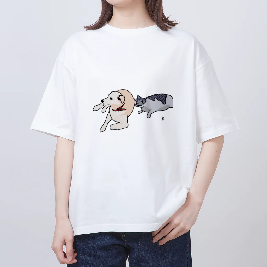 R!KAの犬と猫 Oversized T-Shirt