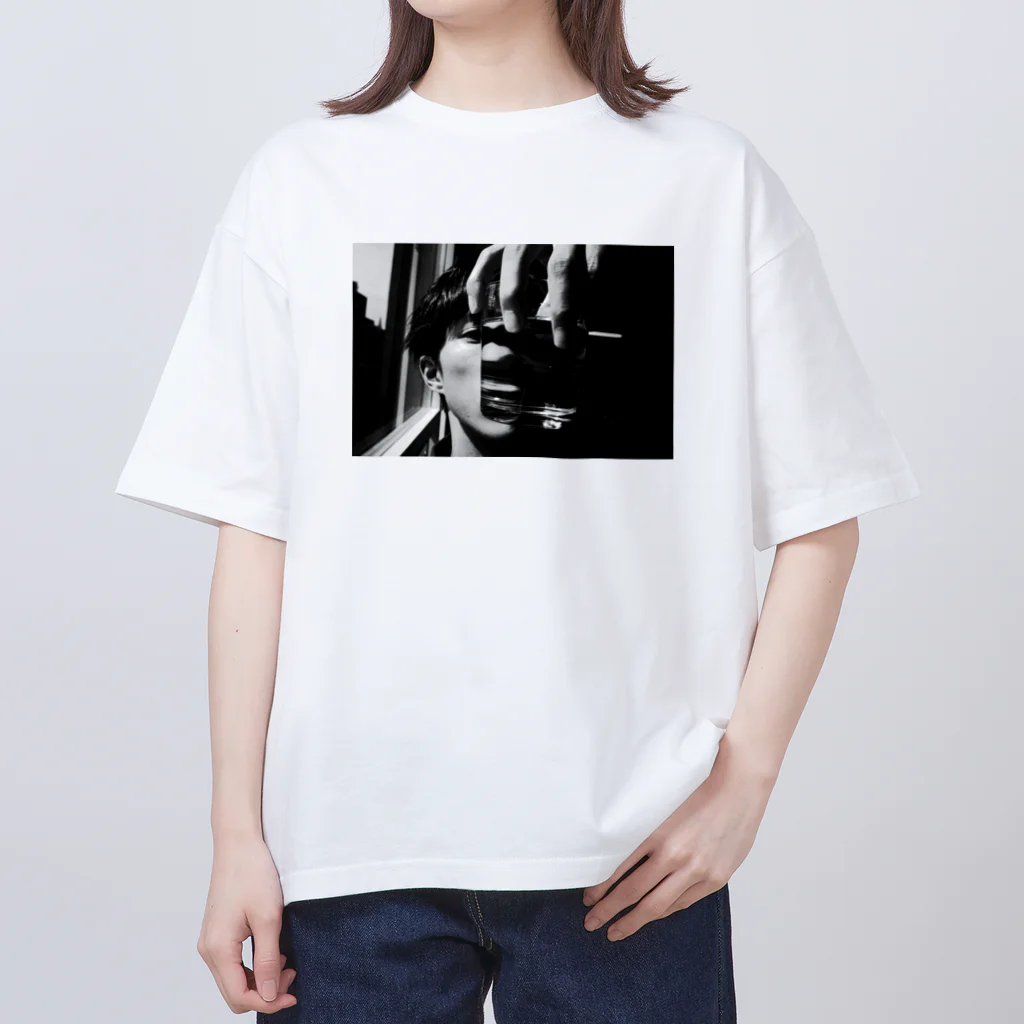 濱尾京介のPortrait no.01 オーバーサイズTシャツ