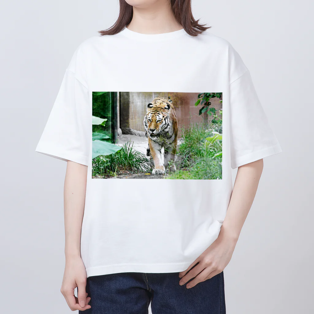 やすりー ショップの虎 オーバーサイズTシャツ