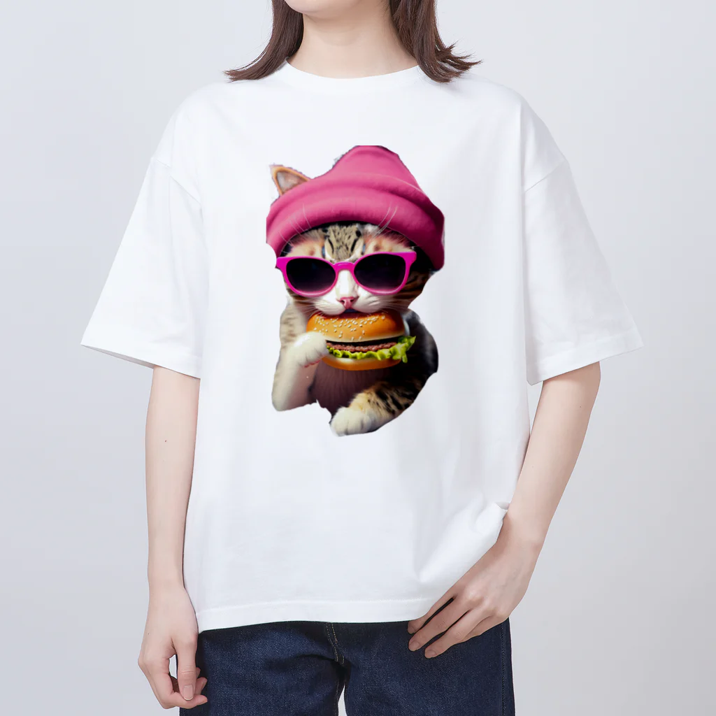Happy Hub"（ハッピー・ハブ）の決めポーズはバーガー猫 オーバーサイズTシャツ