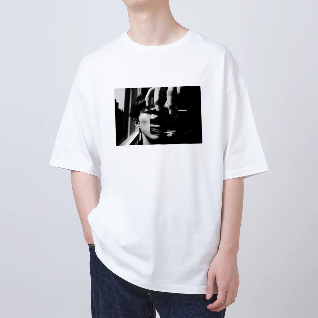 濱尾京介のPortrait no.01 オーバーサイズTシャツ