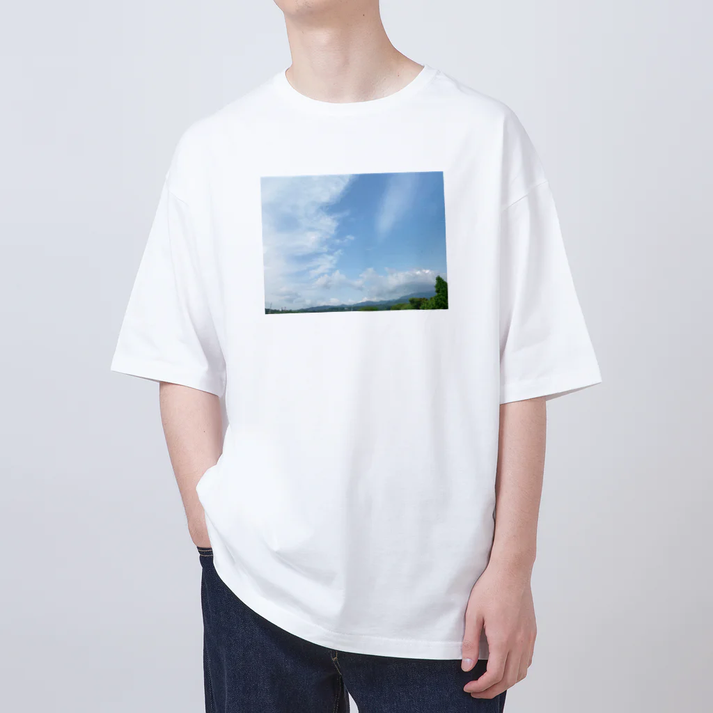 akane_art（茜音工房）の癒しの風景（空と雲） オーバーサイズTシャツ