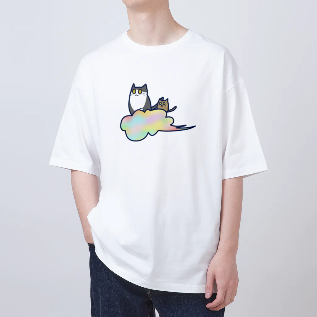 cosmicatiromの五色の雲と二匹の猫 Oversized T-Shirt