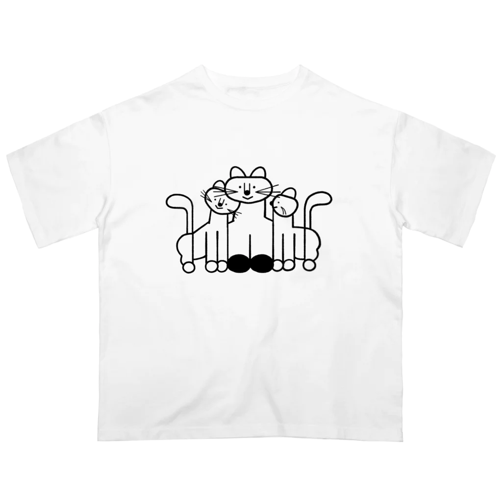 nuru  SHOP  のねこのおやこ スリスリ Oversized T-Shirt