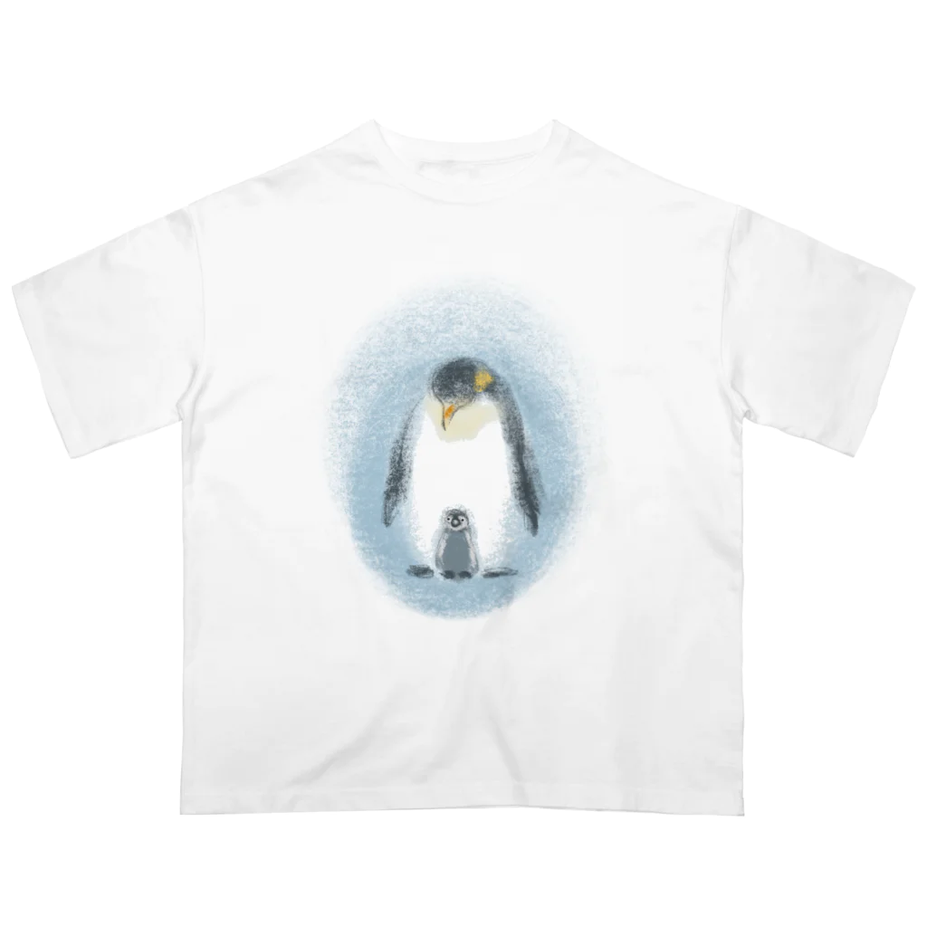 akane_art（茜音工房）のいきものイラスト（皇帝ペンギンの親子） Oversized T-Shirt