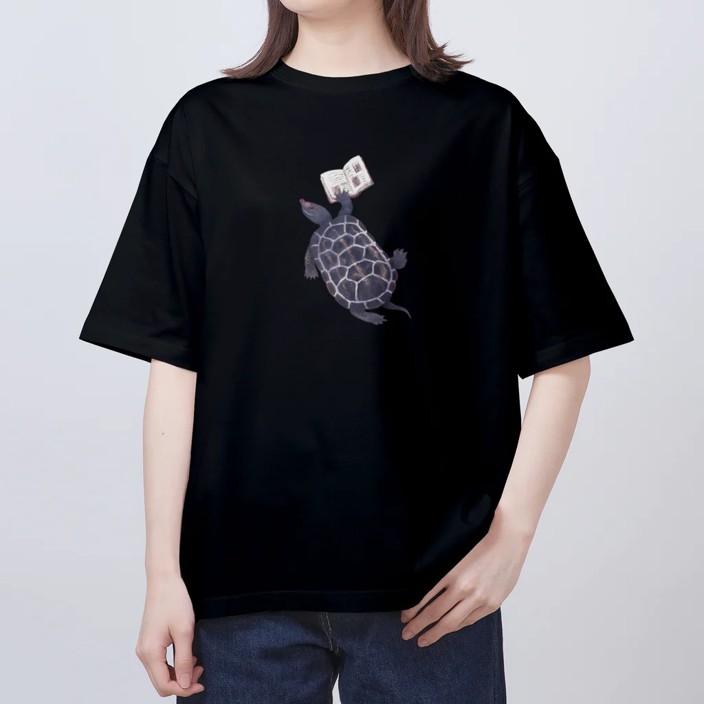 めろんぽっぷのお店だよの卍ポーズのクロクサくん Oversized T-Shirt