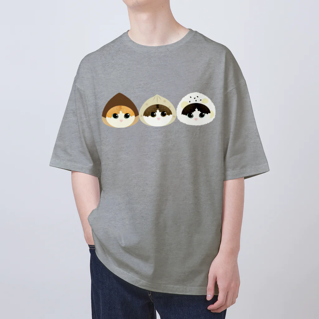 cotton-berry-pancakeのねこがかぶる　くり Oversized T-Shirt