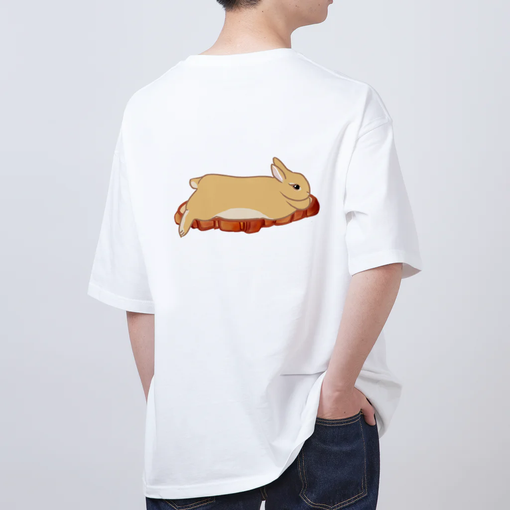 mofumofudouの兎ワッサンド Oversized T-Shirt