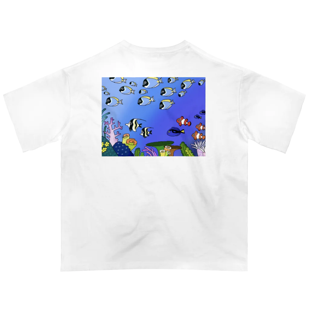 栗坊屋のパウダーブルーが泳ぐ海 オーバーサイズTシャツ