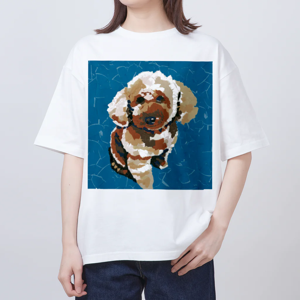 Yuhki | おばけのゆうき 公式オンラインショップ　【ちぎり絵・貼り絵のTシャツ・パーカー・スマホケース・バッグ・日用品・雑貨・文具・ドッグTシャツなど販売中】のトイプードルのあん(ちぎり絵/青) オーバーサイズTシャツ