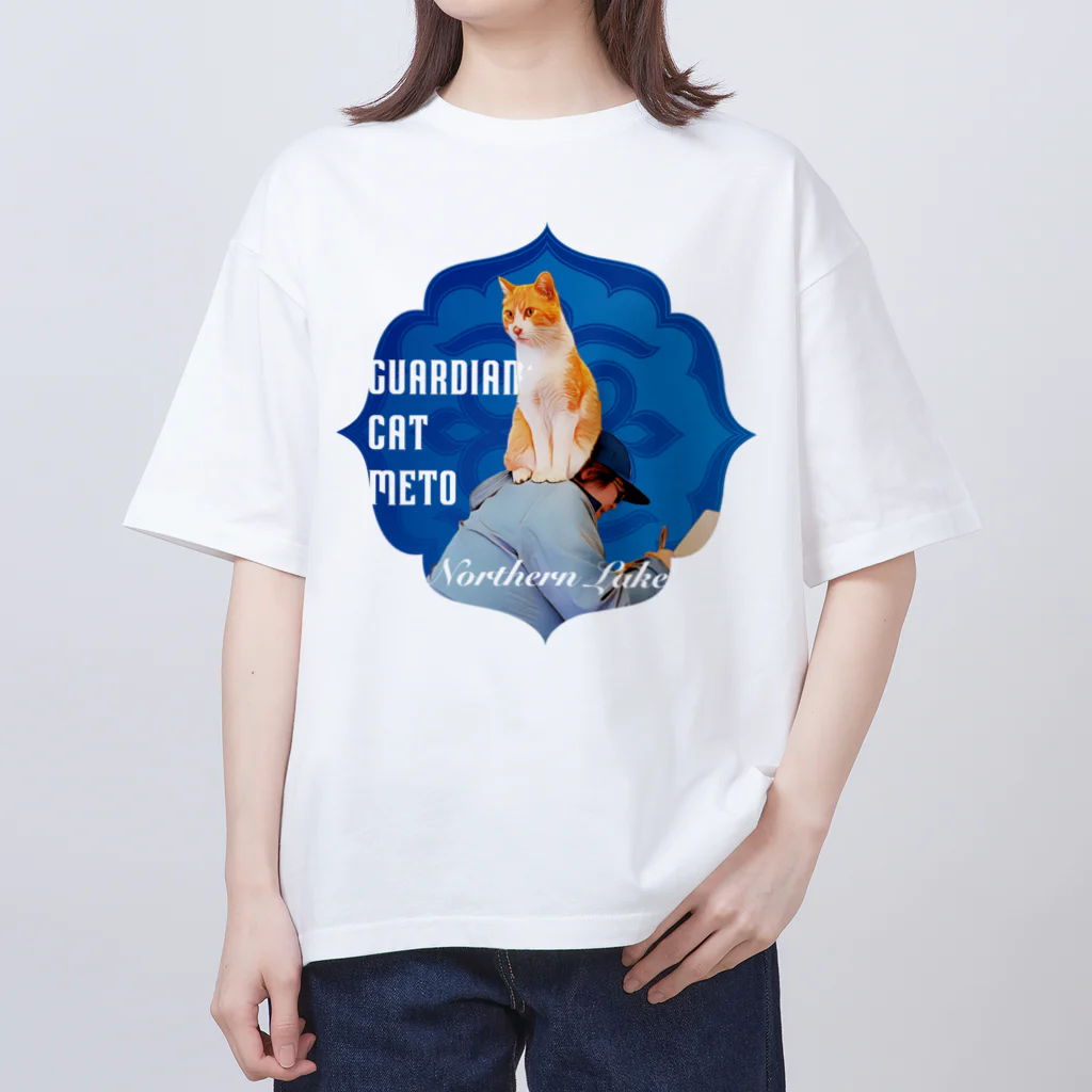 Loveuma. official shopの何にでも乗るメト（佐々木さんVer.） by NLD オーバーサイズTシャツ