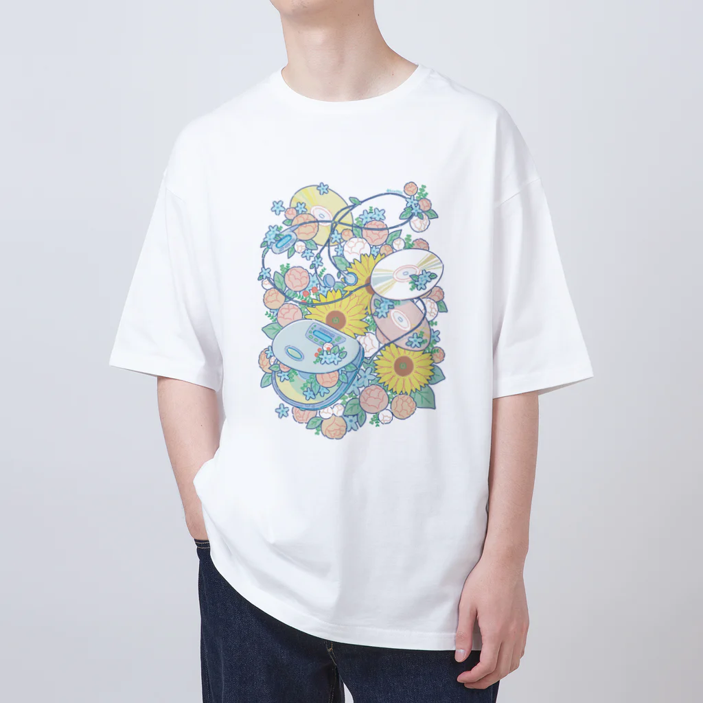 ヒロコのCDプレーヤー Oversized T-Shirt